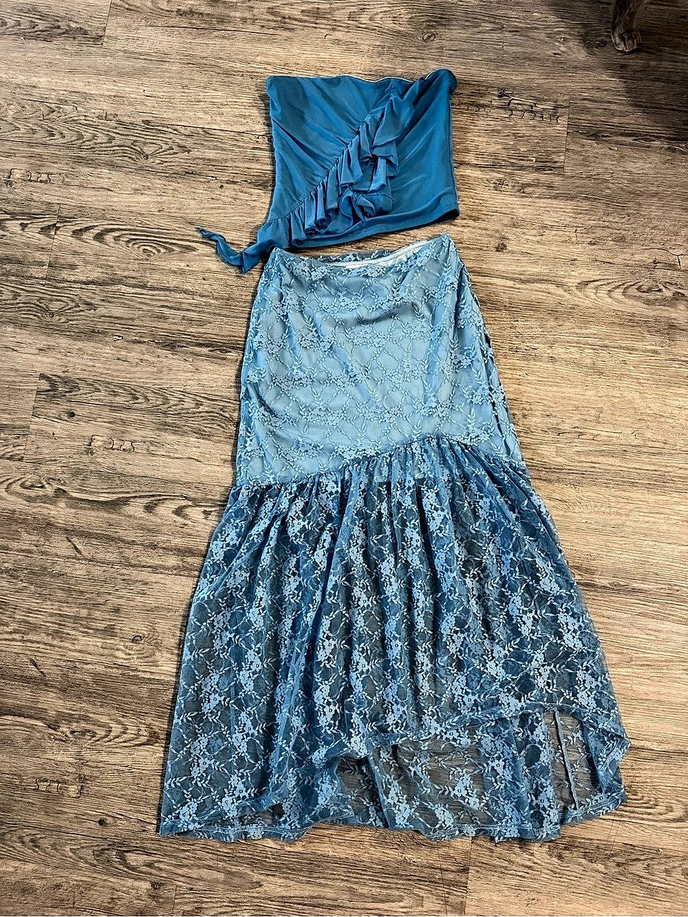 Tiger Mist Blue Floral Midi Dress Size Small Like New